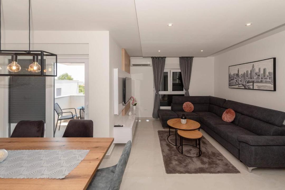 Penthouse Paola- Modern And Luxury Apartment In זאדאר מראה חיצוני תמונה